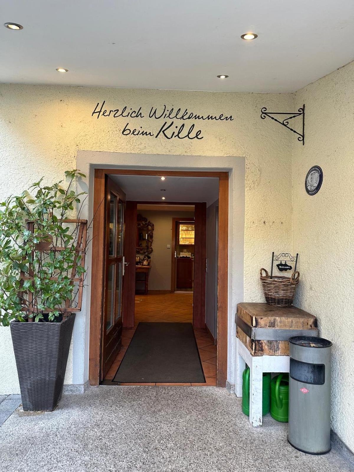 Gasthaus - Hotel Neue Post Meitingen Kültér fotó